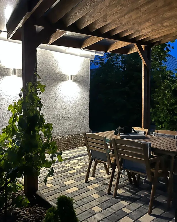 Коттедж Гостевой дом в Байдарской долине. Севастополь. Выгодно.	КizilНоusе — Кизиловое