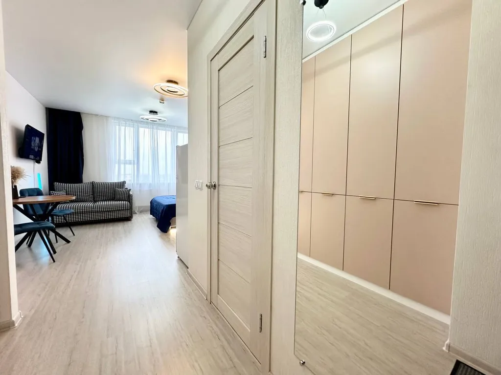 Яркая квартира со всеми удобствами