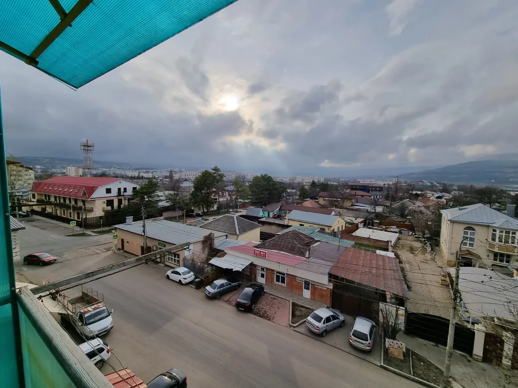 Уютная квартира с видом на горы и город