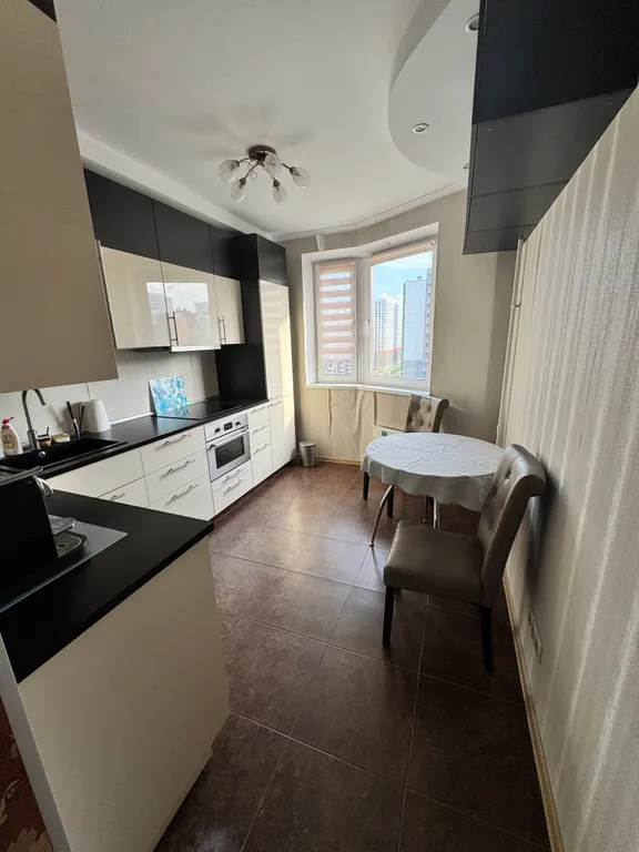 Уютная квартира с хорошим расположением