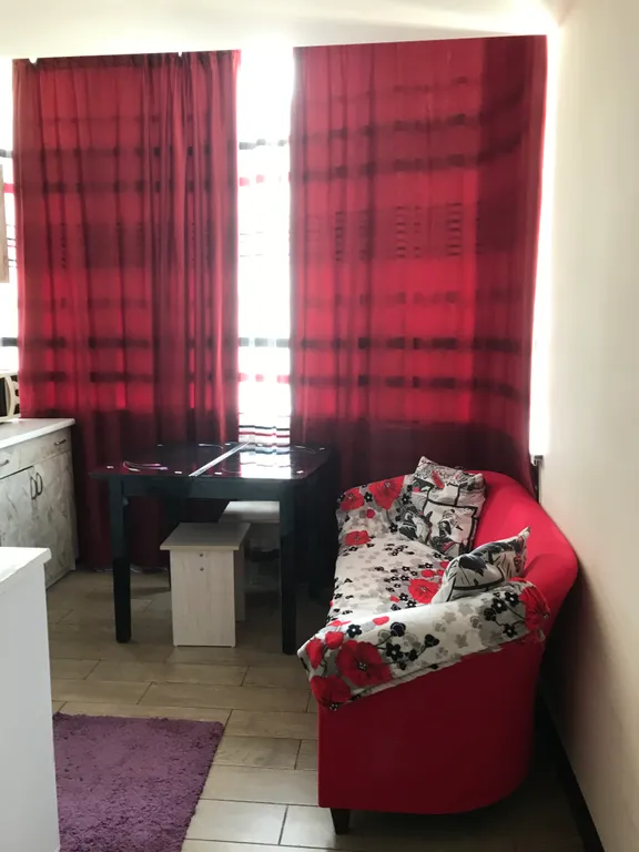 Уютная и чистая квартира в районе ТРЦ Галерея