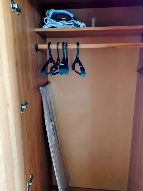 1-Комнатная Уютная, даже диванчик на кухне есть