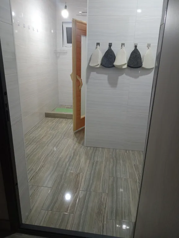 Дом с баней у термальных источников на 10 человек