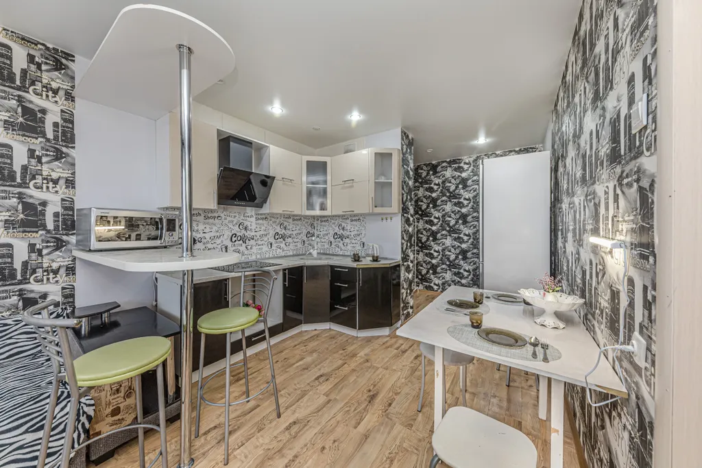 Квартира Большая трёшка в парковом близко Чвакуш — аренда посуточно в Челябинск