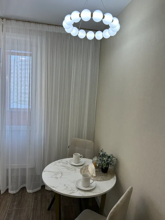 Апартаменты с шикарным ремонтом и удобным расположением