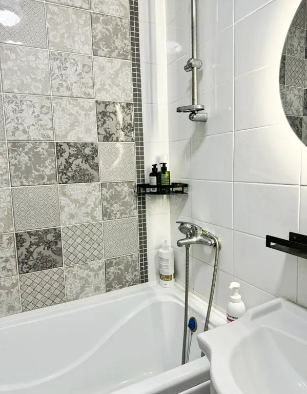 Шикарная квартира с прекрасным видом на бассейны и можжевеловые горы