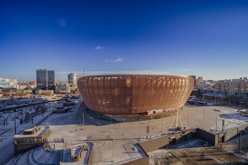 Удобная локация в самом центре у метро с видом на город и арену