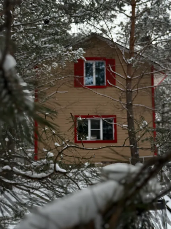 Дом на берегу Катуни