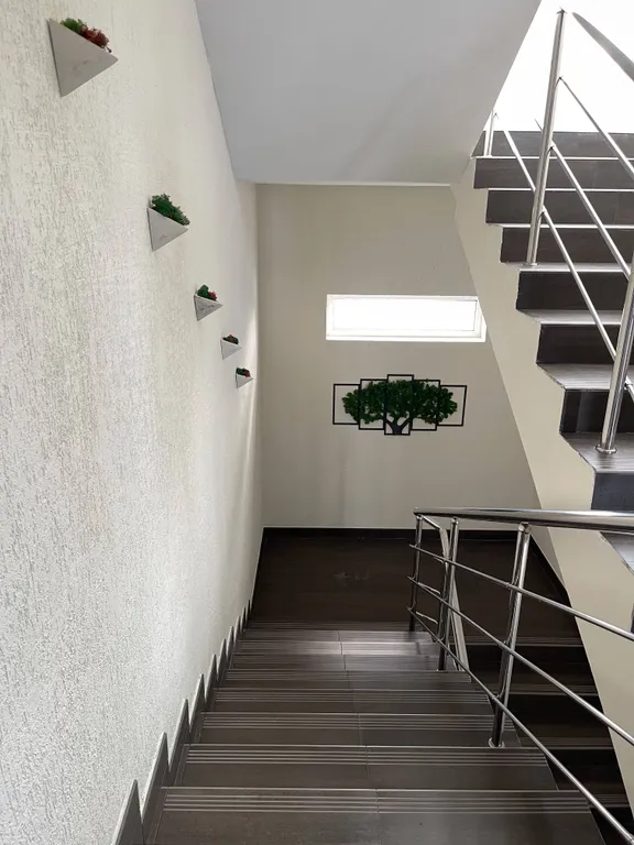 Дом с подогреваемым бассейном и 5 спальнями