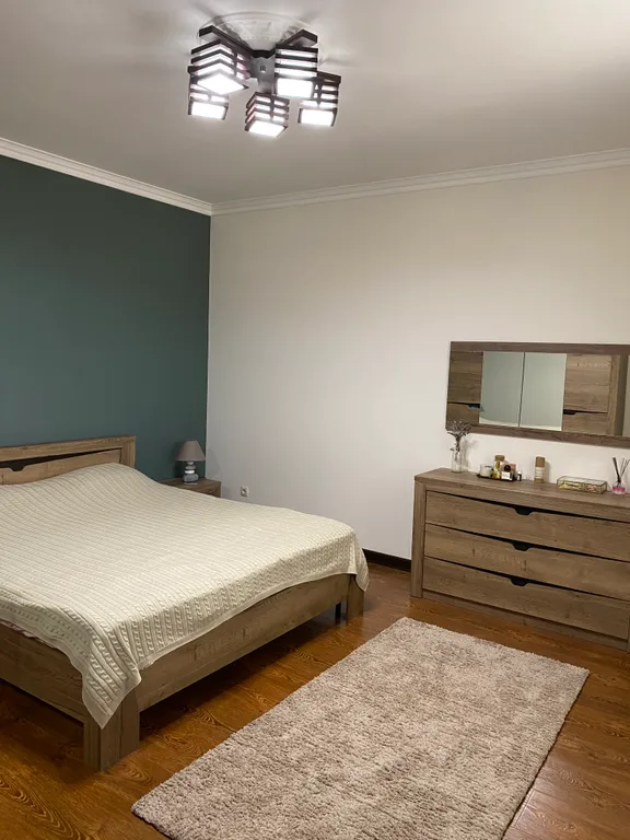 Коттедж с бассейном у Каспия