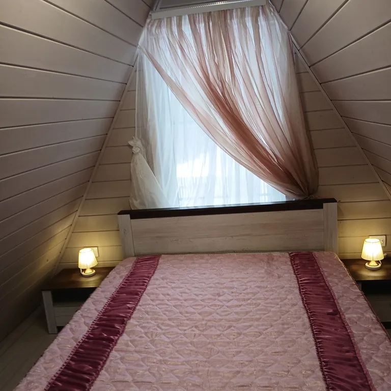 Коттедж Новый дом на берегу реки — Купанское