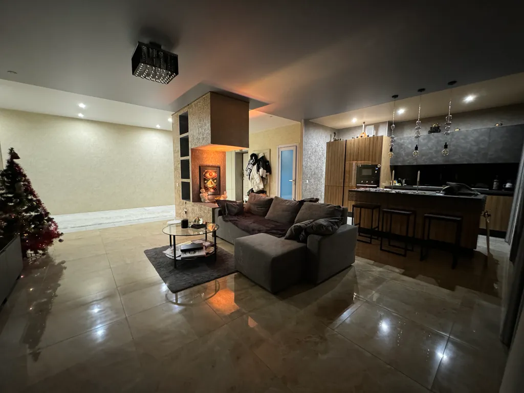 3-комнатная Квартира