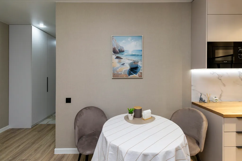 Квартира-студия с дизайнерским ремонтом в новом доме