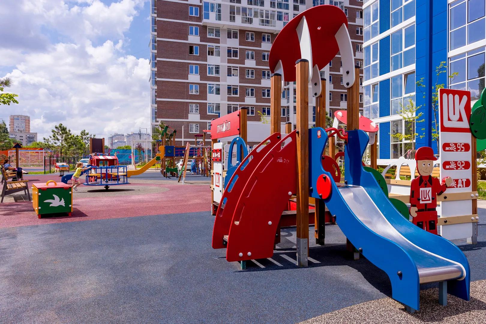 Фото