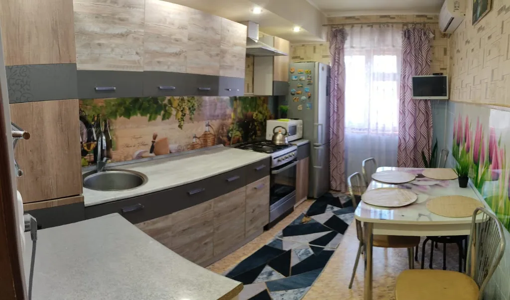 Уютная 2-комнатная квартира рядом с Баскет Холлом — аренда посуточно в Краснодарский