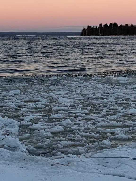 Уютный дом на Онежском озере