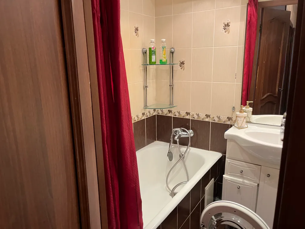 Квартира 2-комнатная Квартира — Екатеринбург