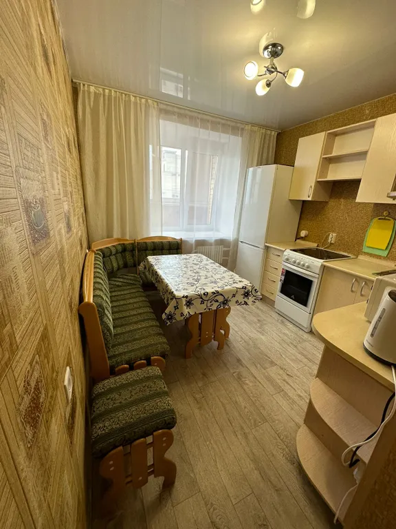 Квартира с видом на город с высоты птичьего полета