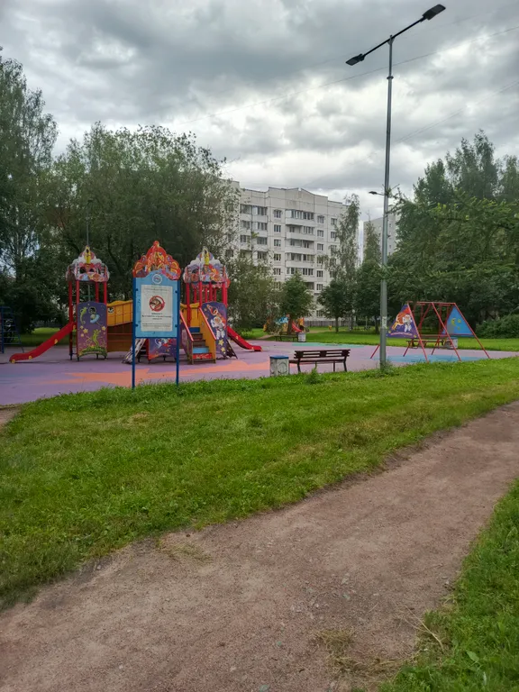 Квартира Уютненькая квартира с чудесным видом из окна — Санкт-Петербург