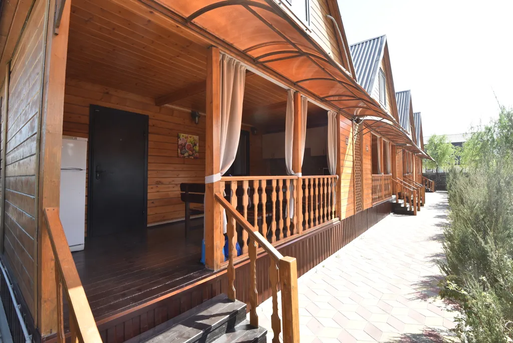 Коттедж 3-комнатный Дом — аренда посуточно в Голубицкая