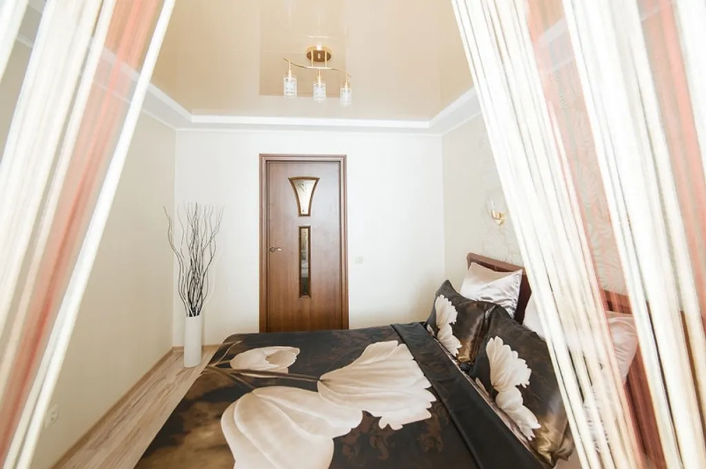 2-комнатная квартира рядом с проспектом Ленина