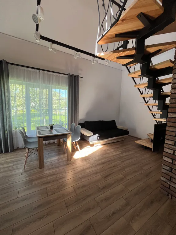 Уютный новый дом недалеко от центра