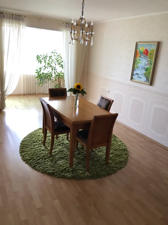 Очень хорошая квартира в районе бухты Шамара