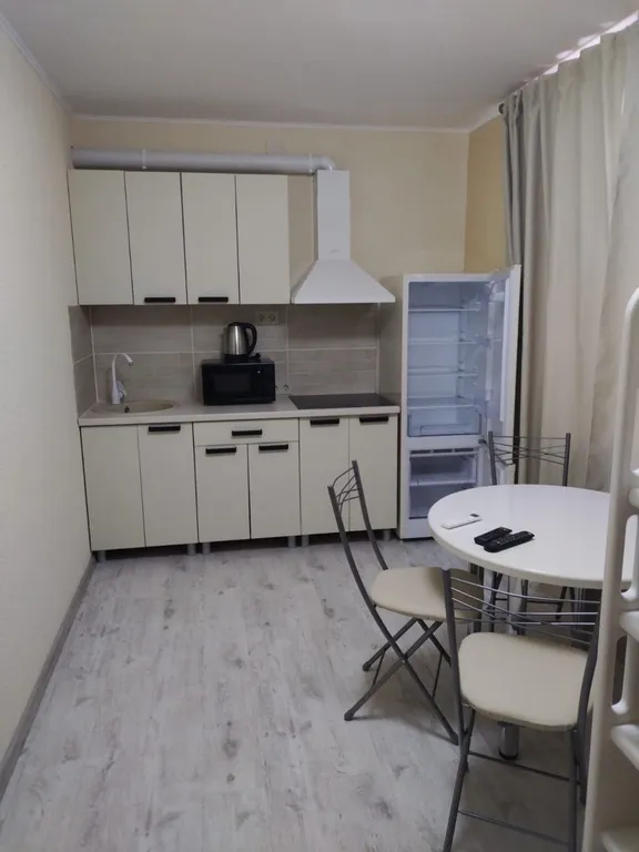 Квартира Апартамент 6 — аренда посуточно в Мирный