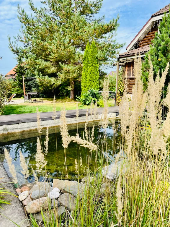 Коттедж Атмосферный дом из бревна с камином и сауной у водохранилища — Маслово