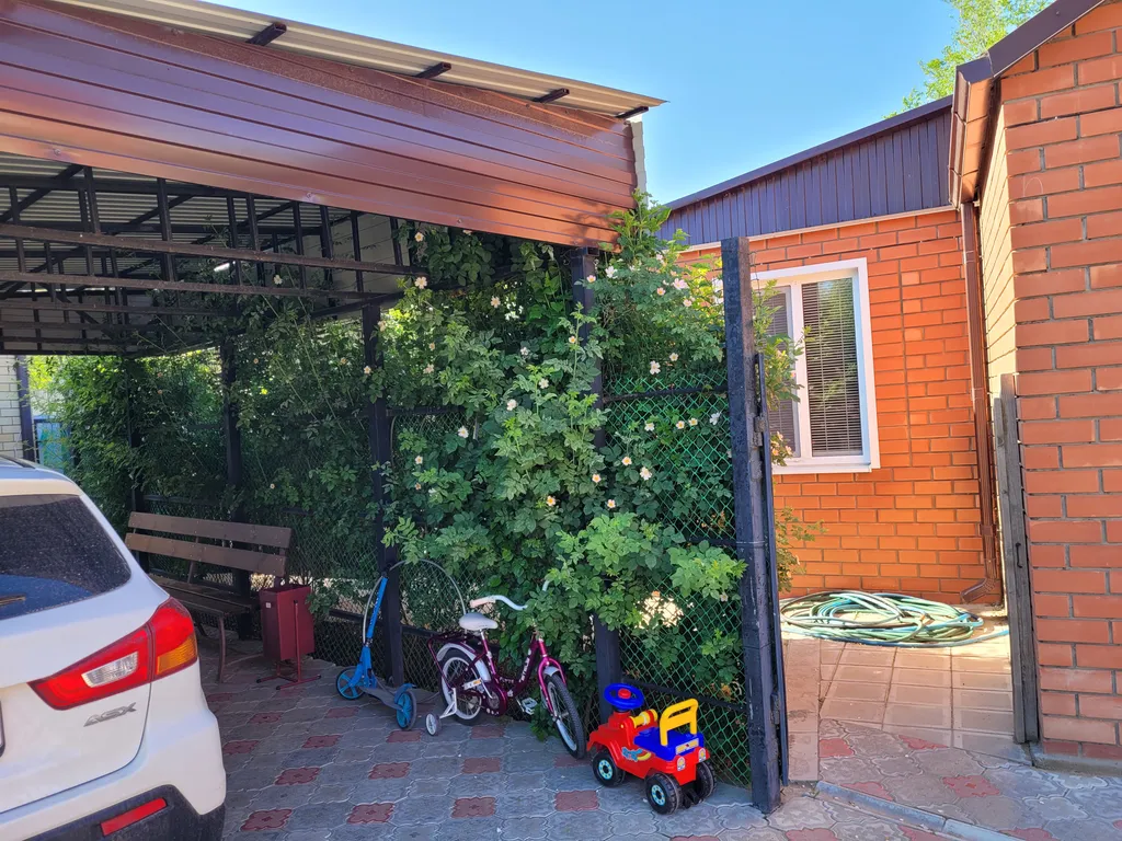 Коттедж Домик в центре города — Элиста