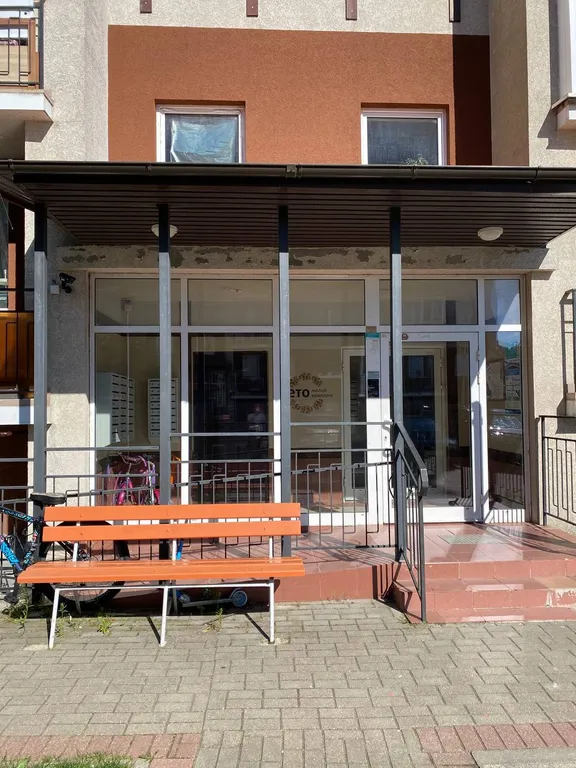 Светлая однокомнатная квартира в тихом районе Светлогорска.