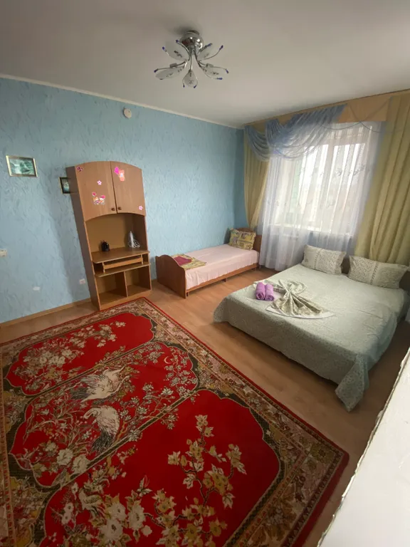 Большая 2-ка около автовокзала