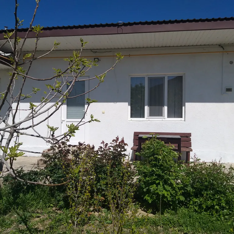 Коттедж 1-комнатный Дом — Солнечная Долина