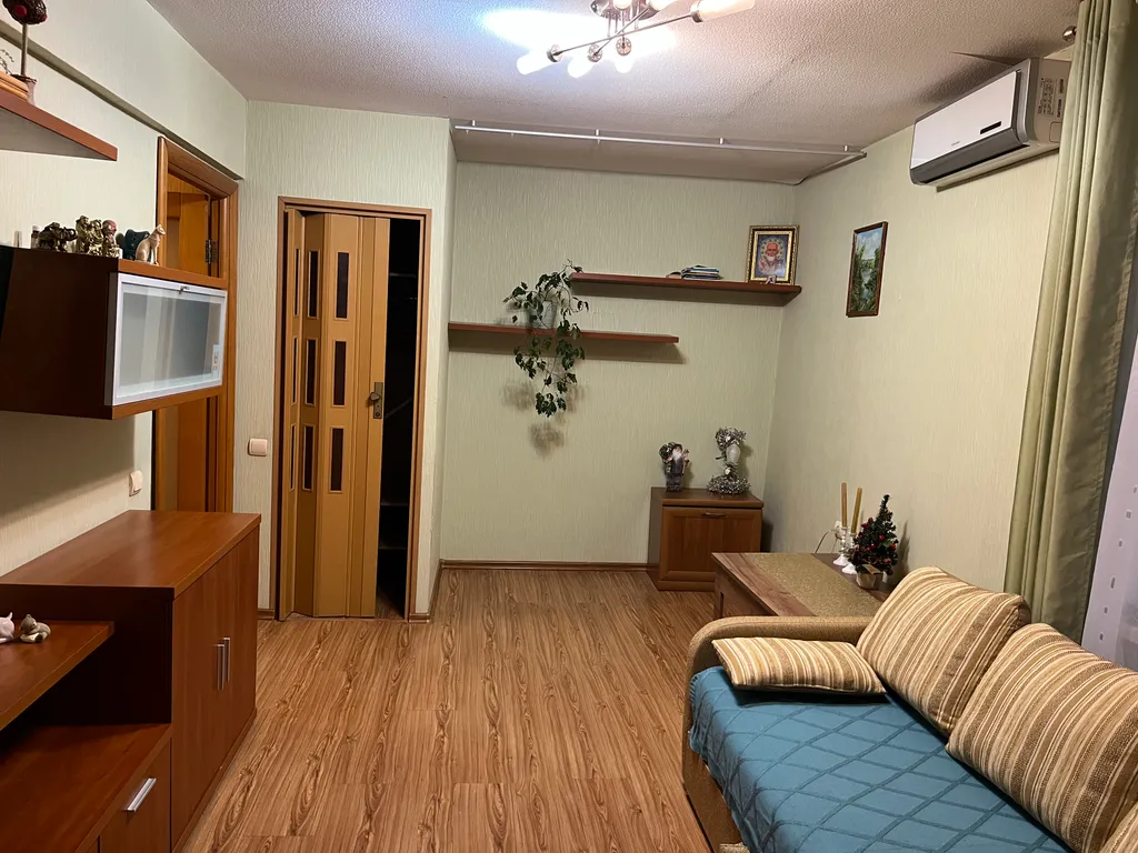 Уютная однокомнатная квартира + ещё комната (по договоренности)