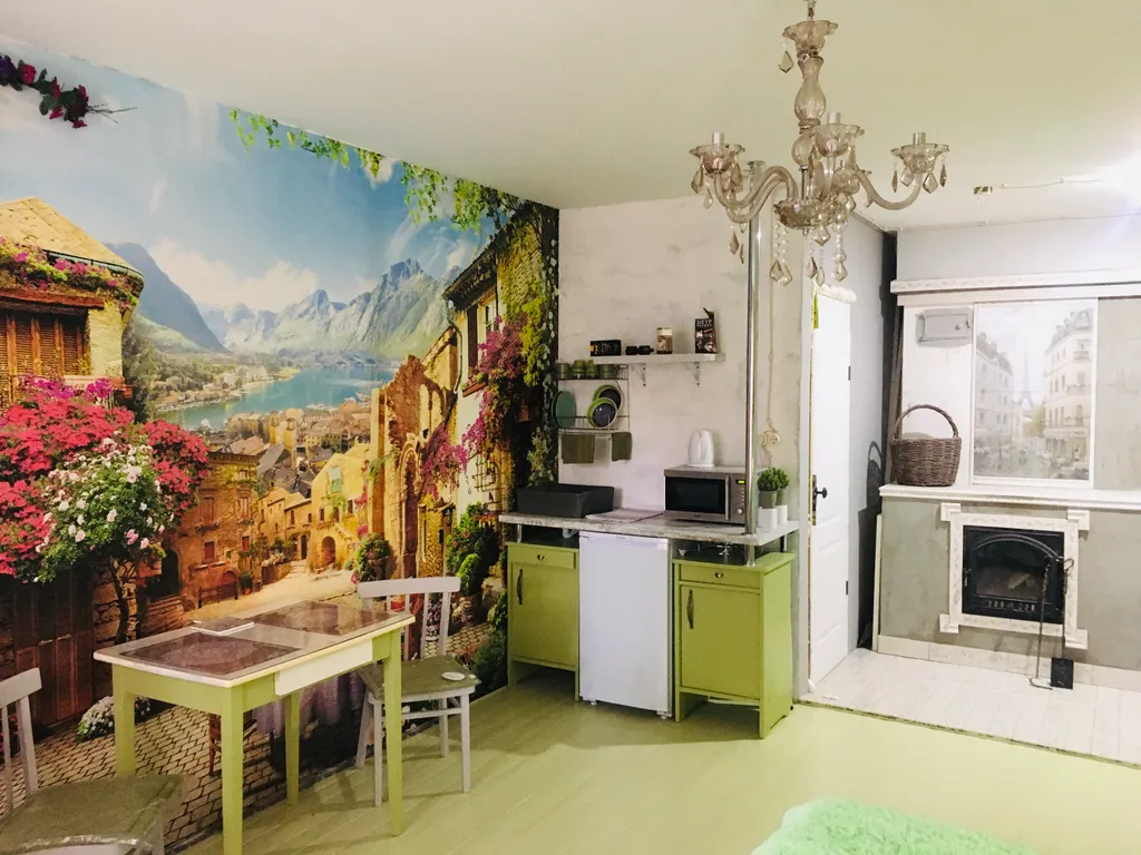 Старый дворик, где уютно и тепло