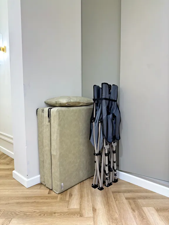 Kazakhstan resident's 178 by Royal rentals