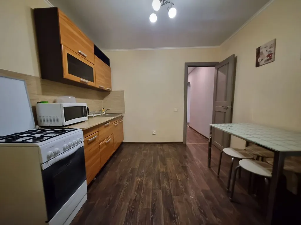 Квартира Квартира Уютнaя, простоpная 1к квартиpа в oтличном сocтoянии в центре города — Хабаровск