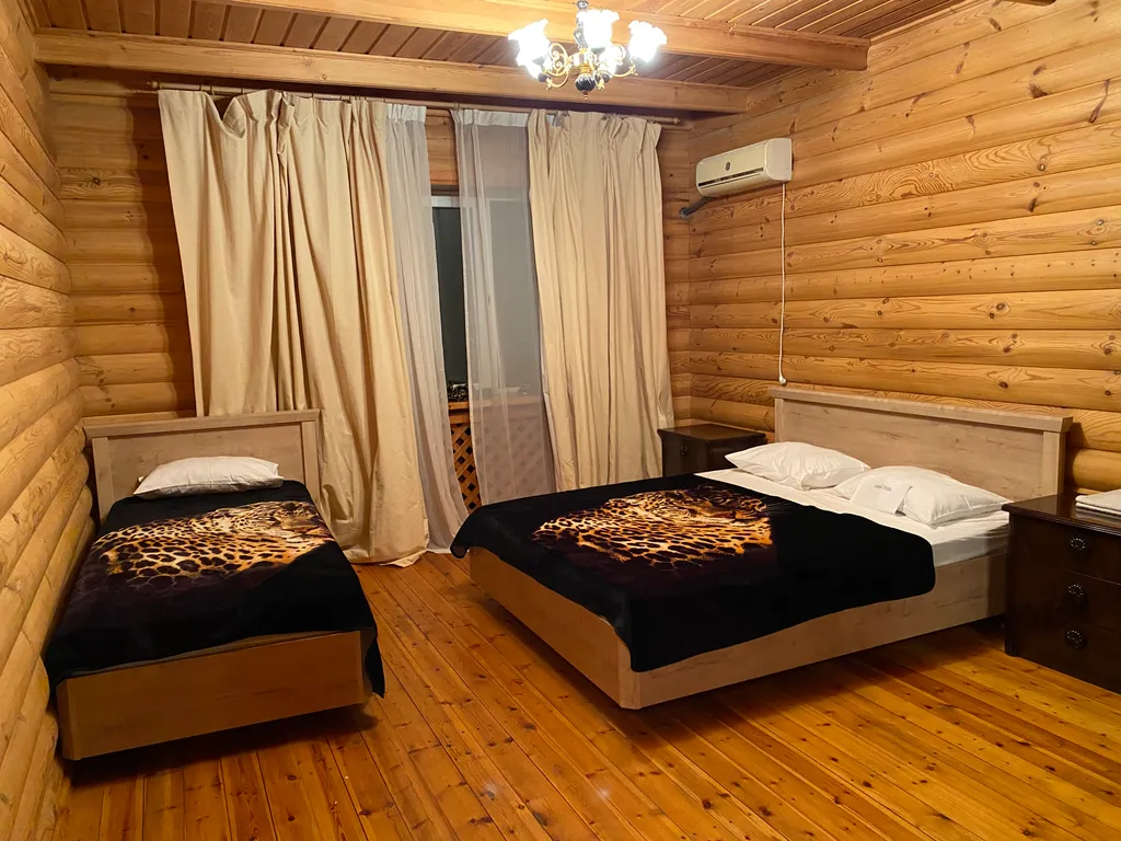 Дом на реке