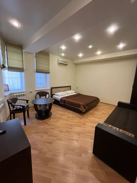 Квартира Апартаменты в центре города на первом этаже — Анапа