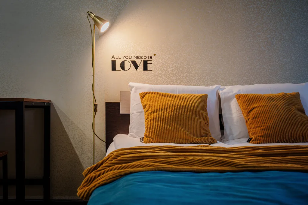 Стильная студия в современном доме в микрорайоне ГГМ около СОК Юпитер