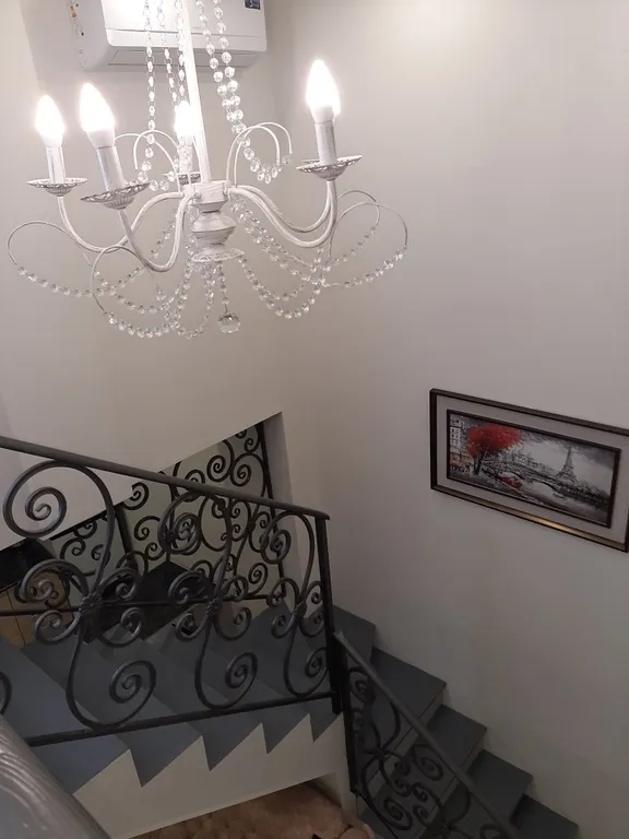 Двухуровневые уютные апартаменты в Алупке первая береговая линия