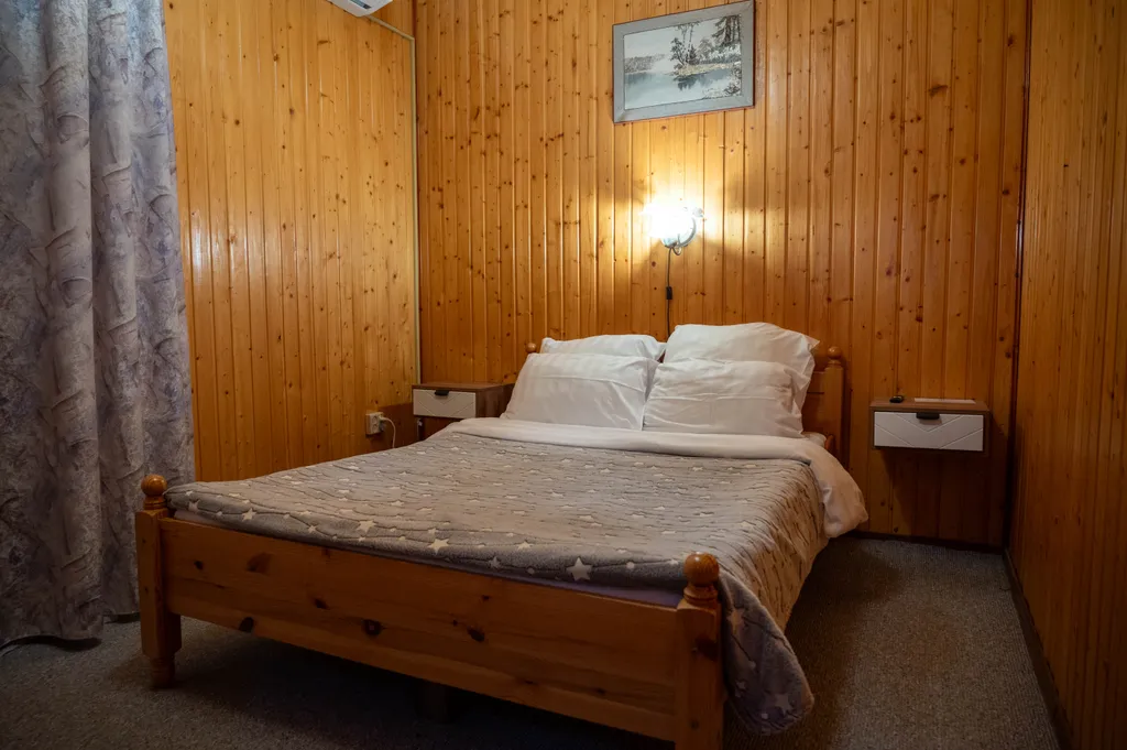 Дом с бассейном и сауной в 5 минутах на автомобиле до Коломенского Кремля