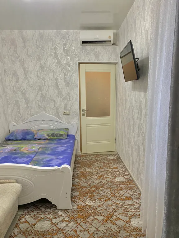 Дом в центре Адлера на набережной