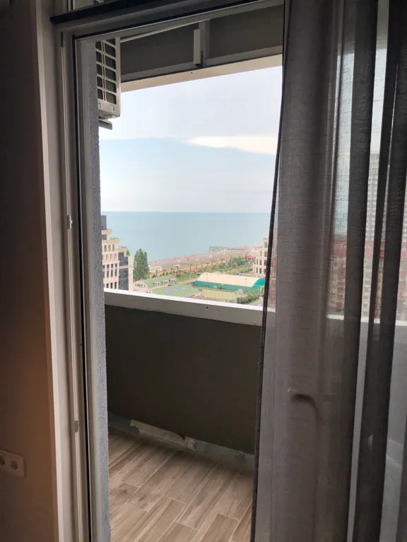 Студия с видом на море