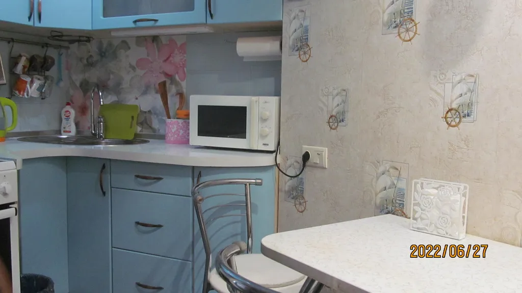 Современная 2-шка у моря