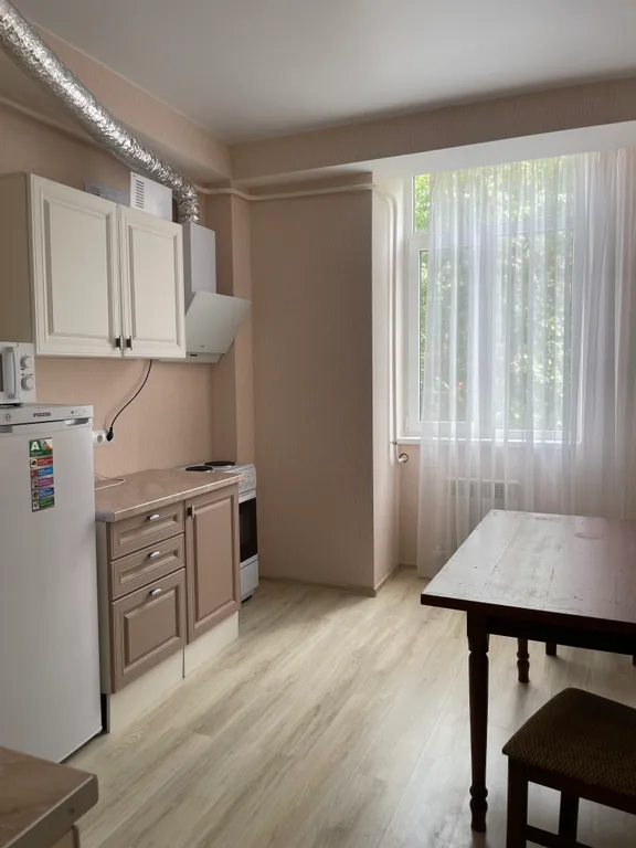 Квартира Просторная квартира для отдыха от шума — Адлер