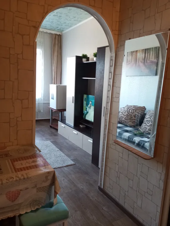 Квартира с видом на горы в ближайшем доме к Старому озеру напротив парка