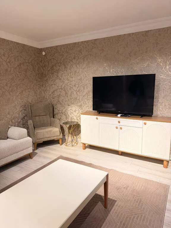 Семейная уютная квартира 10N