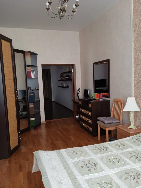 Просторная квартира около замка