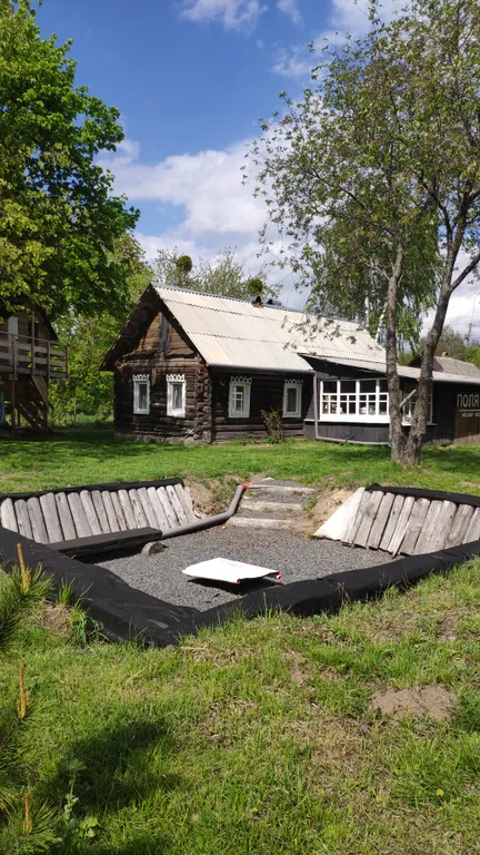 Деревенский дом, как в детстве, у реки Березена